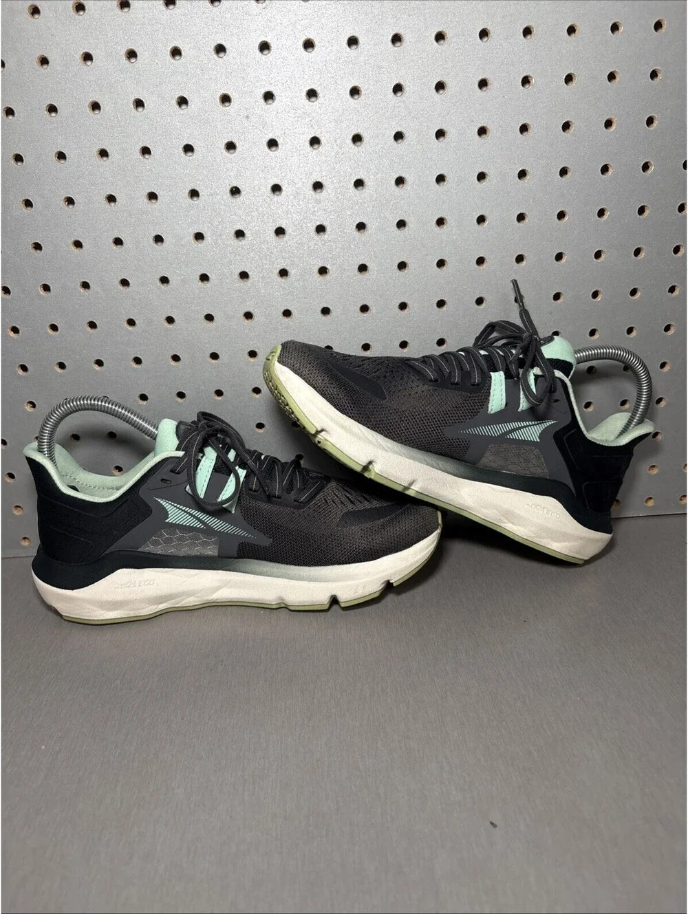 Altra Provision 6 Shoes Womens Sz 6.5 Black Mint Green Running Sneakers Walking